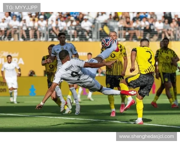 德甲中游球队近期表现稳健，竞争力持续提升