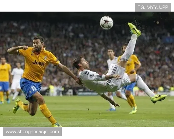 拉莫斯:从冲动少年到后防领袖的成长历程解析 拉莫斯:从冲动少年到后防领袖的成长历程解析