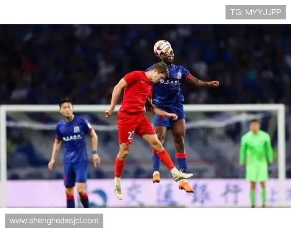 申花边路进攻受阻,宽度不足是战术安排还是球员能力限制?