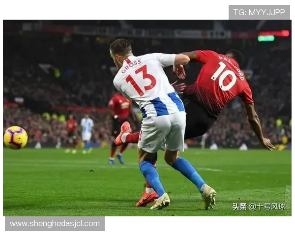 AC米兰比赛依赖个体能力趋势显现,当前阶段对团队协作稳定性带来挑战 AC米兰比赛依赖个体能力趋势显现,当前阶段对团队协作稳定性带来挑战